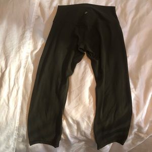 Lululemon cropped leggings